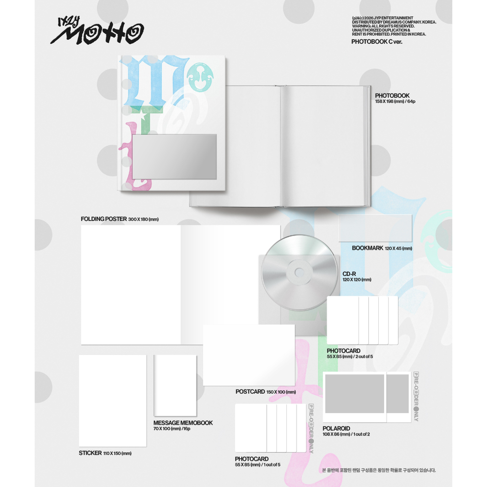 ITZY - [MOTTO] PHOTOBOOK VER. (3 VERSIONS) RANDOM