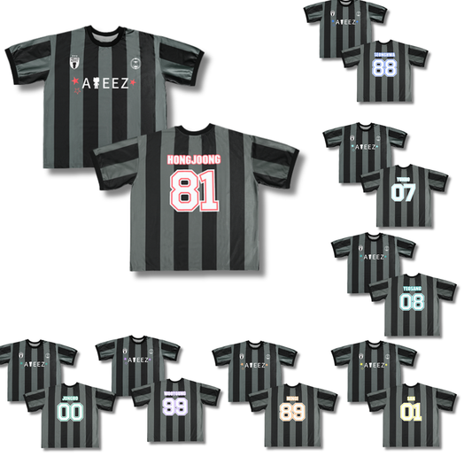 [PRE-ORDER] ATEEZ - ATEEZ X HELLO KITTY POP UP OFFICIAL MD T-SHIRT