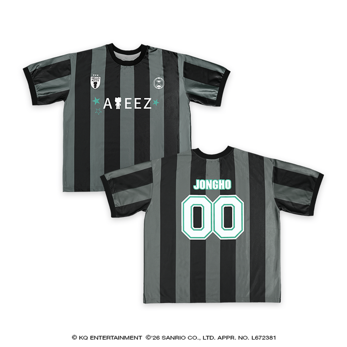 [PRE-ORDER] ATEEZ - ATEEZ X HELLO KITTY POP UP OFFICIAL MD T-SHIRT