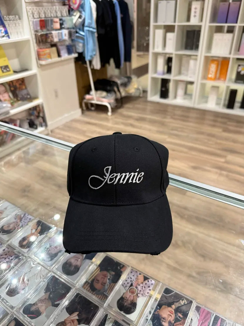 JENNIE X MINISO BASEBALL HAT BLACK