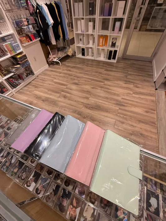 4 pocket leather binder (10 pages 40 cards)