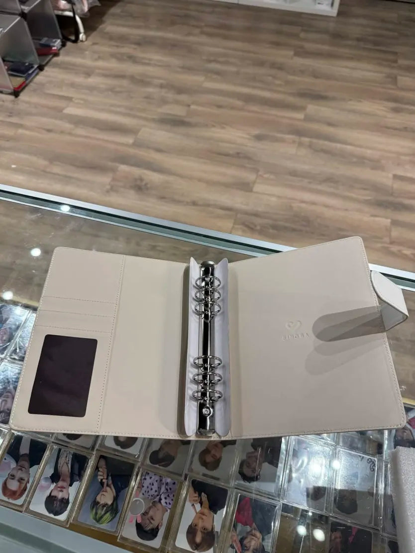 White leather 4 pocket photocard binder (with 10 pages)
